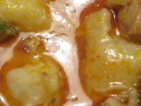 Papricas (paprikas) de pui cu galuste Papricas (paprikas) de pui cu galuste